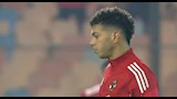 إمام عاشور لاعب الأهلي (1)
