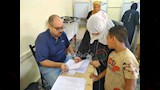 توافد الناخبين على مدرسة أبو الفرج الابتدائية (7)