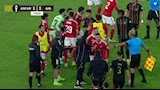 أحداث شغب في مباراة الأهلي والجيش الملكي (9) (1)