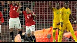 لاعبو منتخب مصر يطالبون بركلة جزاء 