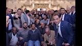 وزير الكهرباء يشارك العاملين بالقطاع إفطارهم الجماعي 