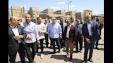 محافظ بني سويف يتفقد مواقف السيارات لمتابعة الالتزام بتعريفة الركوب الجديدة  (2)