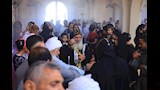 مسيحيو مصر يحيون الجمعة العظيمة 
