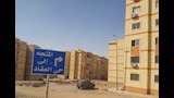 رفع مخلفات وتركيب علامات إرشادية بشوارع مدينة أسوان