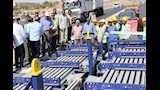 محافظ أسوان يتفقد أعمال تأمين محور كوبري بديل الخزان بفواصل دائمة (8)