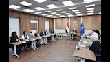 رئيس هيئة الدواء يعقد اجتماعاً مع ممثلي شركات التجميل لتعزيز توافر الماركات العالمية 