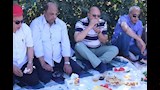 رئيس جامعة سوهاج يتناول الإفطار مع عمال مزرعة حي الكوثر