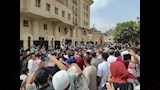 حشود غفيرة وهتافات أمام محكمة الجنايات بالبحيرة (15)