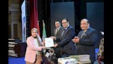 تكريم فريق تنظيم زيارة ماكرون لجامعة القاهرة (2)