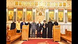 محافظ أسيوط يزور دير السيدة العذراء بالمحرق (5)