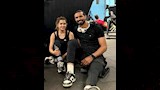 رامي صبري وزوجته (1)