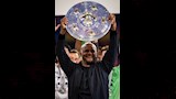 كومباني يرفع درع الدوري الألماني