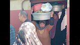 بائعة توت 3
