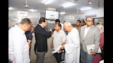 نائب محافظ قنا يتفقد المركز التكنولوجي (4)