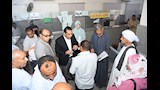 نائب محافظ قنا يتفقد المركز التكنولوجي (5)