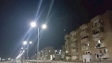 تركيب الأعمدة وإنارتها