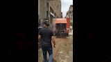 انتقل رئيس مدينة تلا إلى موقع الحريق 
