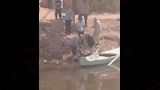 انتشال جثة غريق مجهول الهوية أمام قرية الفردوس بالمنوفية (1)