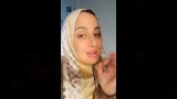 حلا شيحة ترتدي اسدال الصلاة 