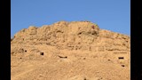 حكايات الذهب المحروس في بيت البِنَيَّة وسر الباب المغلق في جبل سوهاج