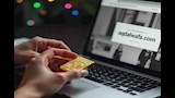 لماذا يحذر الخبراء من مخاطر شراء الذهب عبر الإنترنت؟