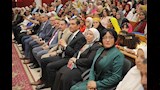 مسؤولي كلية الآداب المشاركين في المؤتمر 