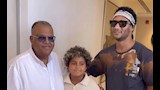 محمد رمضان مع نجله