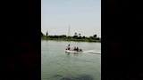 انتشال جثمان الطفل عبدالرحمن المتوفى غرقًا بالبحيرة (1)