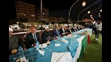 تنظيم حفل زفاف لفتاة يتيمة في فندق عائم 