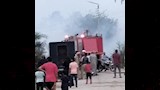 الحماية المدنية بموقع الحريق 