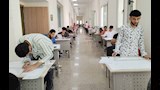 رئيس جامعة أسيوط الجديدة التكنولوجية يتفقد سير امتحانات نهاية العام