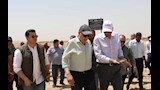 وزير الرى ومحافظ أسوان يتفقدان مشروع سيل بقرى وادي الصعايدة  (7)