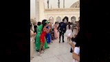 الاسر والاصدقاء في كتب كتاب شقيقة مايان السيد (2)
