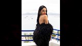 خطفت الفنانة سلمى أبو ضيف الأنظار خلال حضورها خامس أيام الدورة الثامنة والسبعين لمهرجان كان السينمائ