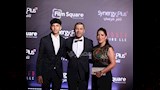 إياد نصار وأسرته في العرض الخاص لفيلم المشروع x 