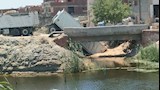 انهيار جزئي لكوبري في البحيرة بسبب شاحنة مخالفة رغم صدور قرار غلقه