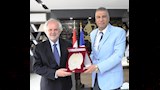 محافظ أسوان يناقش مع سفير بولندا الفرص الاستثمارية وزيادة الحركة السياحية