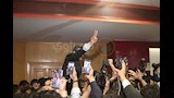 احتفالات خالد البلشي بعد فوزه بمقعد نقيب الصحفيين لدورة ثانية