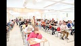 رئيس جامعة أسيوط يتفقد امتحانات كليتي الحقوق والفنون الجميلة (1)
