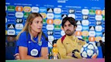 بير روميو مدرب سيدات برشلونة وإليسيا لاعبة الفريق_2