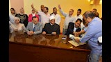محافظ أسيوط يشهد عقد قران عروسين من أبناء دور رعاية الأيتام