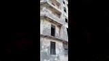 إزالة أجزاء من عقار آيل للسقوط في الإسكندرية (9)