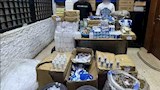 المتهمين + المضبوطات 