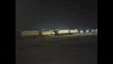 الشاحنات المحملة بالمواد المحجرية في الطريق للجنوب