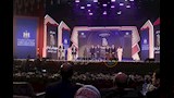 تكريم الإعلامي عمرو الليثي في مهرجان إبداع لشباب الجامعات