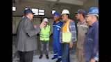 رئيس شركة الصرف الصحي باللإسكندرية خلال جولة بالمحطات (8)