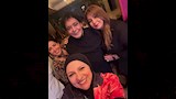 دعاء فاروق أثناء زياتها للكينج محمد منير (3)