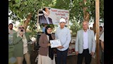 محافظ المنيا يُكرم المزارعين والرائدات الريفيات (12)