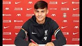حامل كرات مباراة ليفربول وبرشلونة 2019 (2)