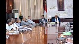  محافظ الأقصر يعقد اجتماعًا موسعًا ويشدد على مواجهة مخالفات البناء والتعديات